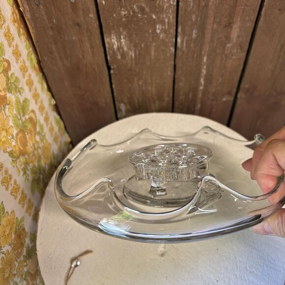 Vintage Glass Flower Frog Bowl, Clear Glass Flower Arranging Dish Wavy Rim Decor - Picture 4 of 6